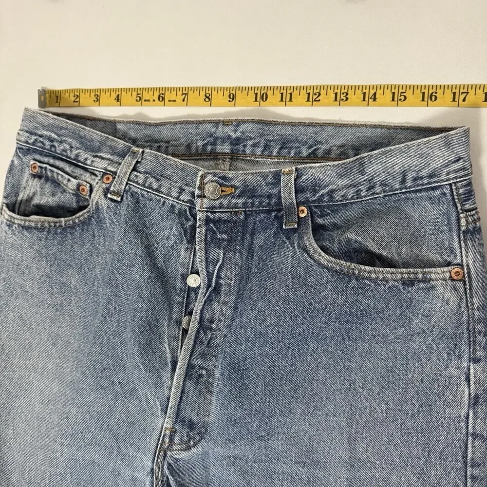 Vintage Levi's 501 Jeans Men's Blue Orginal Fit Denim Button Fly 2004 Size 38x34